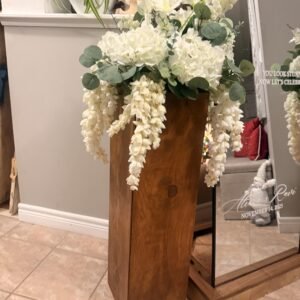 Rustic Romance Rentals , Wedding Supplies